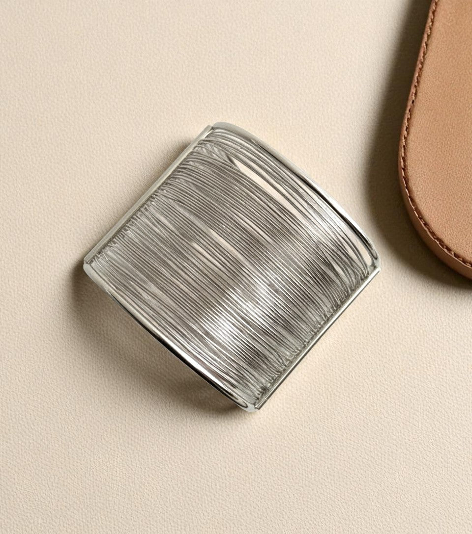 Silver sıralı kelepçe