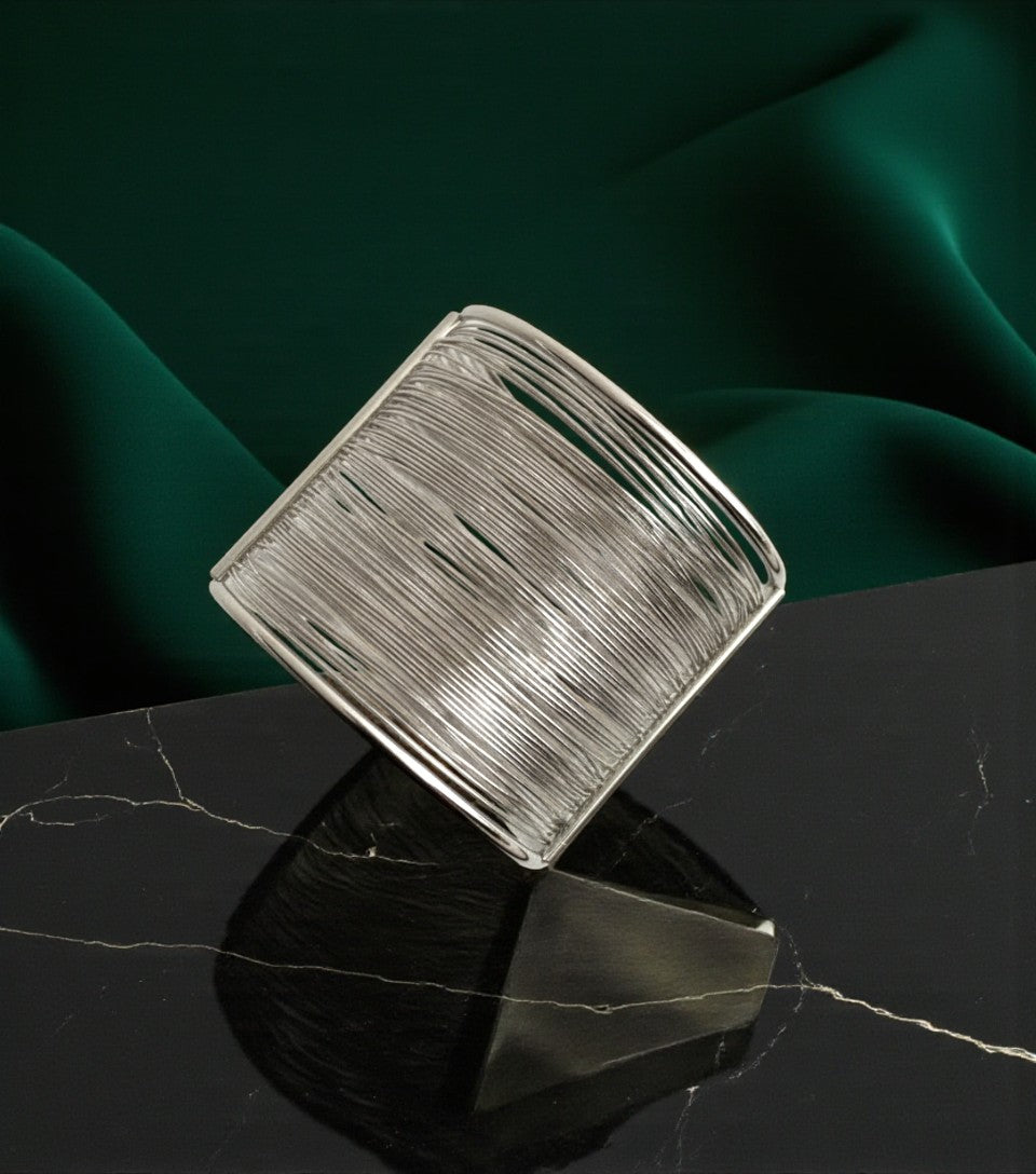 Silver sıralı kelepçe